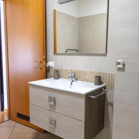 Reno River House - Twa Daire