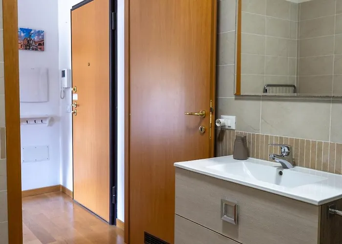 דירה Reno River House - Twa