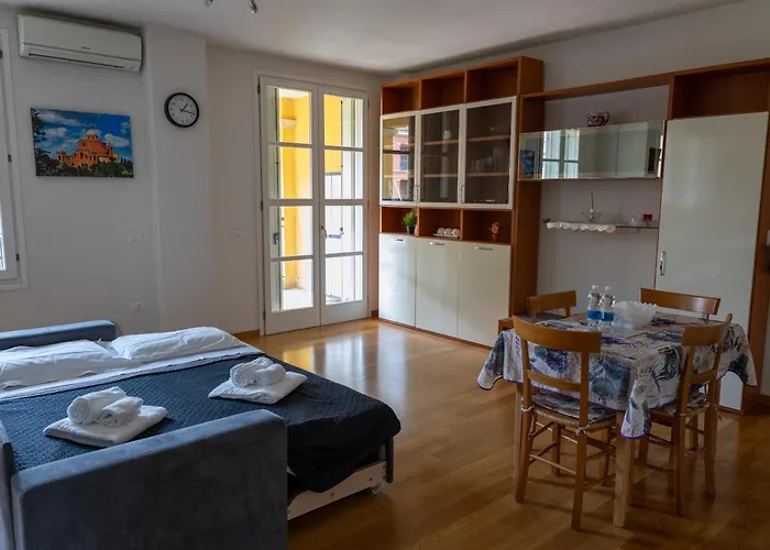 Reno River House - Twa בולוניה